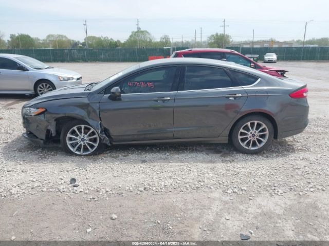 3FA6P0H73HR312385 Ford FUSION SE