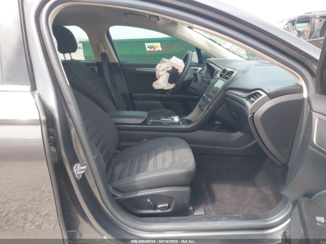3FA6P0H73HR312385 Ford FUSION SE