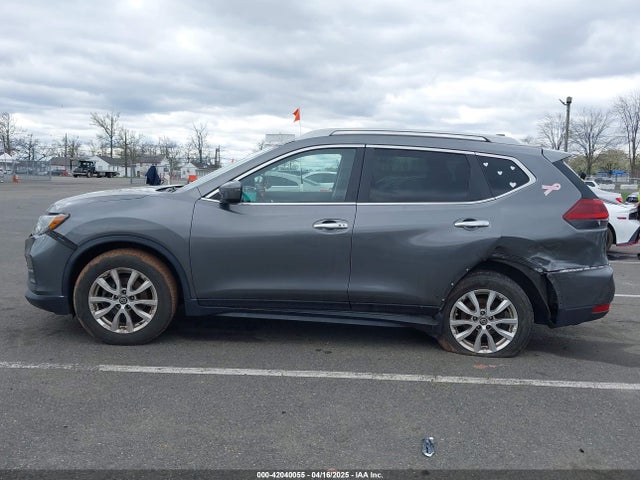 5N1AT2MT3JC795388 Nissan ROGUE SV