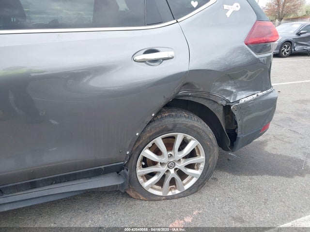 5N1AT2MT3JC795388 Nissan ROGUE SV
