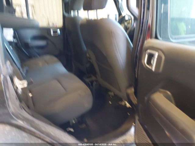 1C4HJXDG8MW578205 Jeep Wrangler Unlimited Sport Altitude 4x4