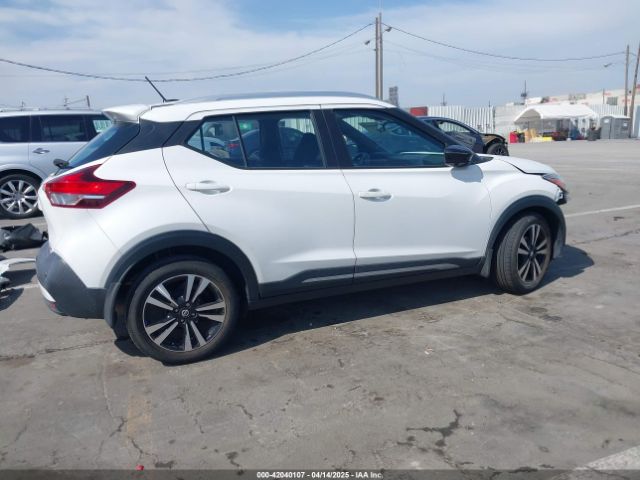 3N1CP5DV9LL504147 Nissan Kicks Sr Xtronic Cvt