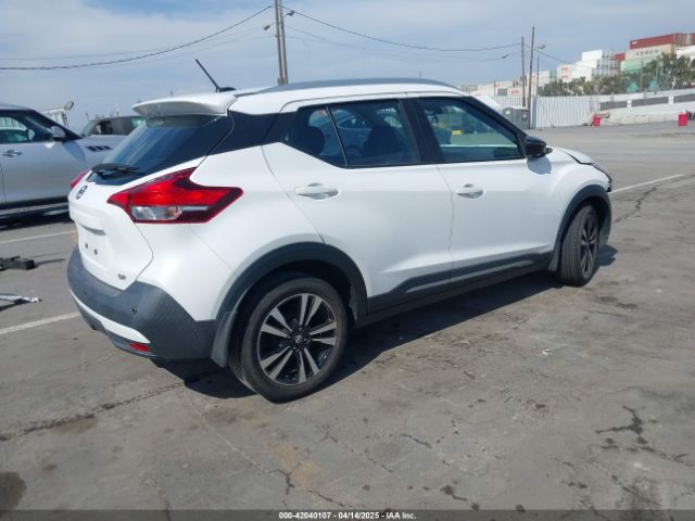 3N1CP5DV9LL504147 Nissan Kicks Sr Xtronic Cvt