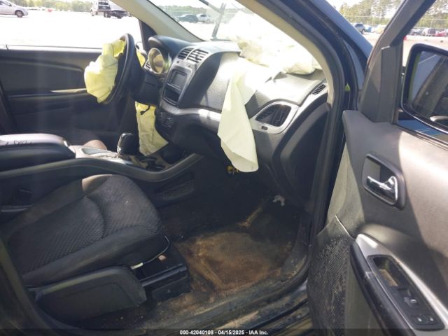 3C4PDCAB5JT217004 Dodge JOURNEY SE