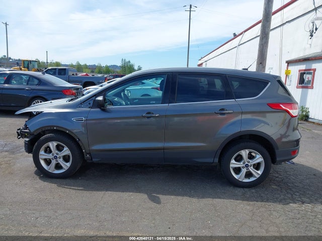 1FMCU0G75FUB31989 Ford ESCAPE SE