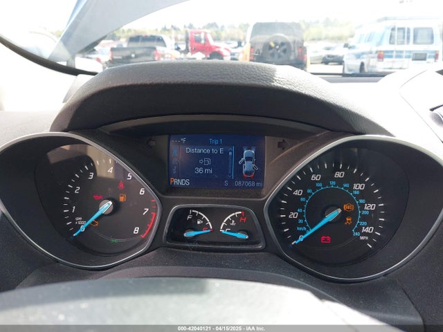 1FMCU0G75FUB31989 Ford ESCAPE SE