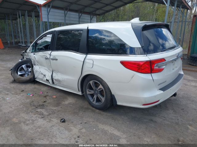 5FNRL6H81JB023530 Honda Odyssey Touring