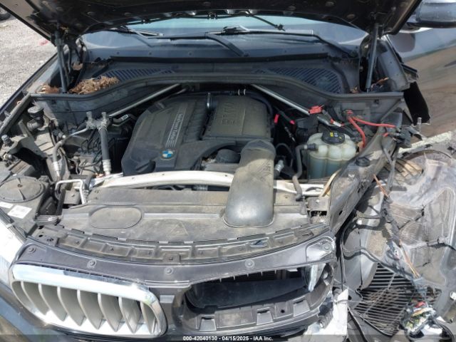 2017 BMW X5 5UXKR2C39H0U21760 Photo 9