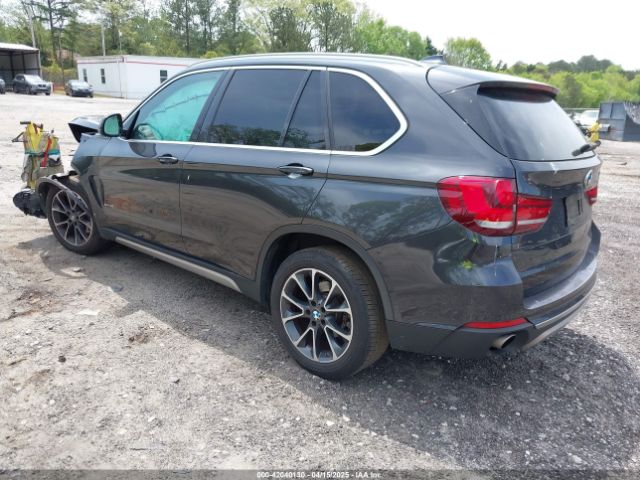 2017 BMW X5 5UXKR2C39H0U21760 Photo 2