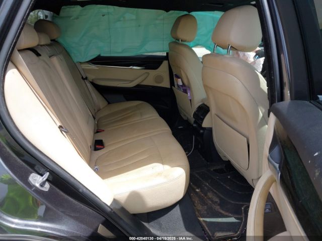 2017 BMW X5 5UXKR2C39H0U21760 Photo 7
