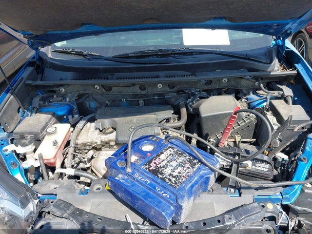 JTMZFREV8HJ106216 Toyota RAV4 LE