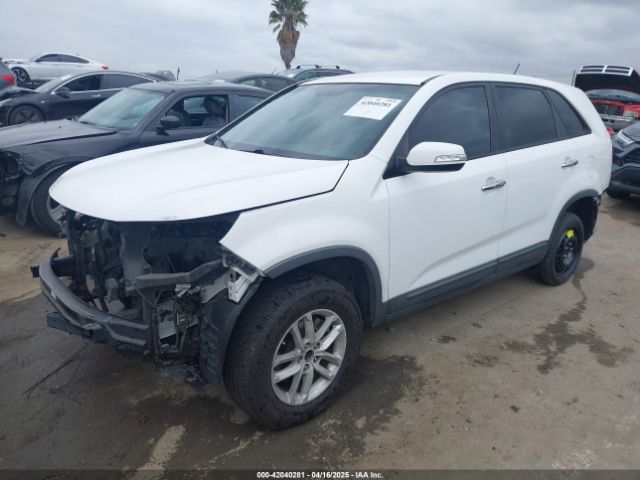 5XYKT3A66EG486609 KIA SORENTO LX