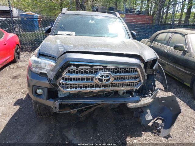 3TMCZ5AN6HM049867 Toyota Tacoma Trd Off Road