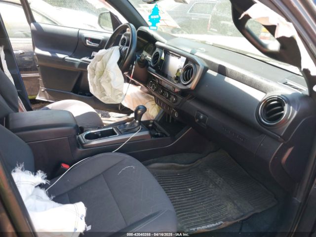 3TMCZ5AN6HM049867 Toyota Tacoma Trd Off Road