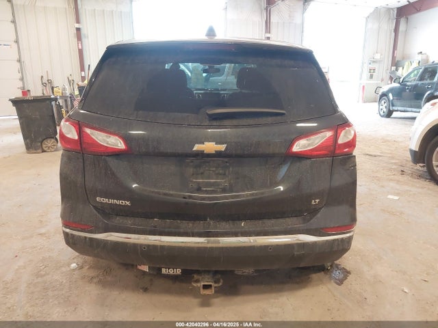 3GNAXJEV3JL389142 Chevrolet EQUINOX LT