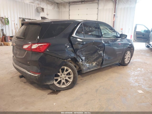3GNAXJEV3JL389142 Chevrolet EQUINOX LT