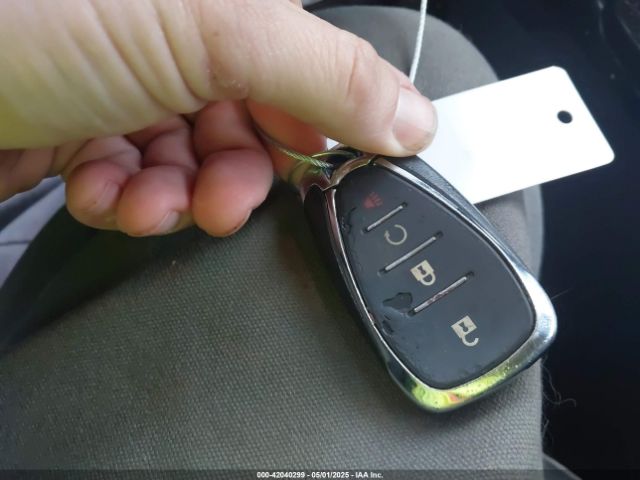 KL77LKE2XRC085286 Chevrolet Trax Fwd Activ