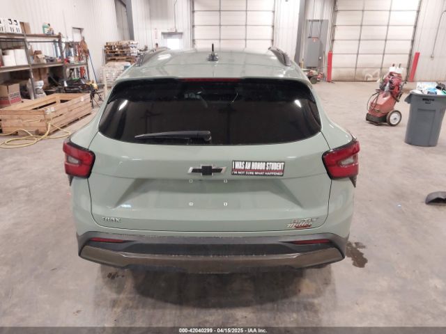 KL77LKE2XRC085286 Chevrolet Trax Fwd Activ