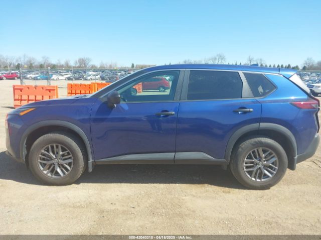 5N1AT3AB7MC849121 Nissan Rogue S Intelligent Awd