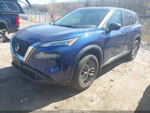 5N1AT3AB7MC849121 Nissan Rogue S Intelligent Awd
