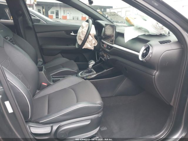 3KPF54AD6RE713168 KIA Forte Gt-line