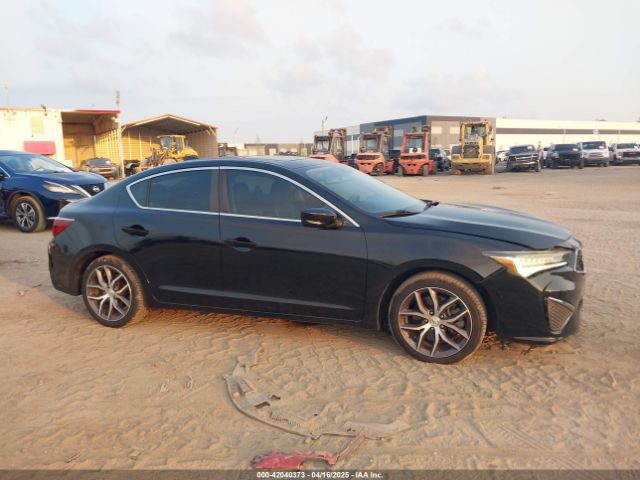 19UDE2F7XKA001786 Acura Ilx Premium Package/technology Package