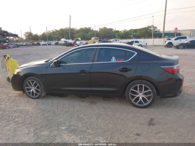 19UDE2F7XKA001786 Acura Ilx Premium Package/technology Package