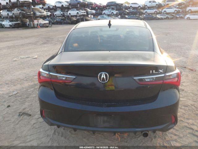 19UDE2F7XKA001786 Acura Ilx Premium Package/technology Package