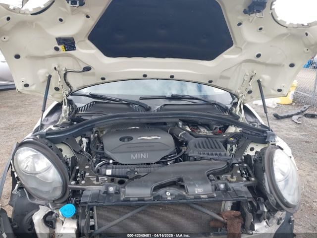 2017 MINI CLUBMAN WMWLU5C59H2E81940 Photo 9