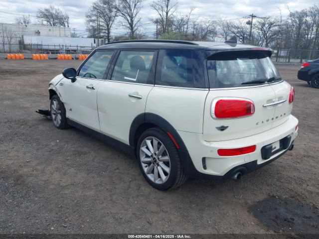 2017 MINI CLUBMAN WMWLU5C59H2E81940 Photo 2