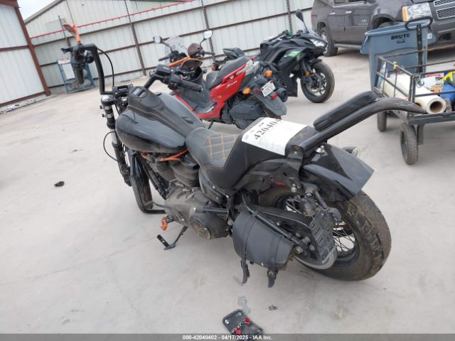 2021 HARLEY-DAVIDSON FXBBS 1HD1YYK14MB063547 Photo 2