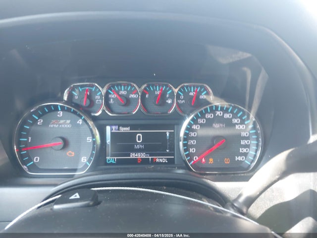 3GCUKREC5JG106492 Chevrolet Silverado 1500 2lt