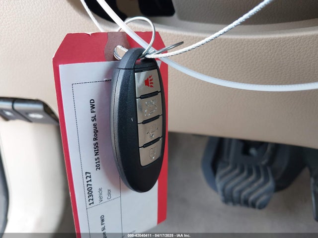 5N1AT2MT1FC770870 Nissan Rogue Sl