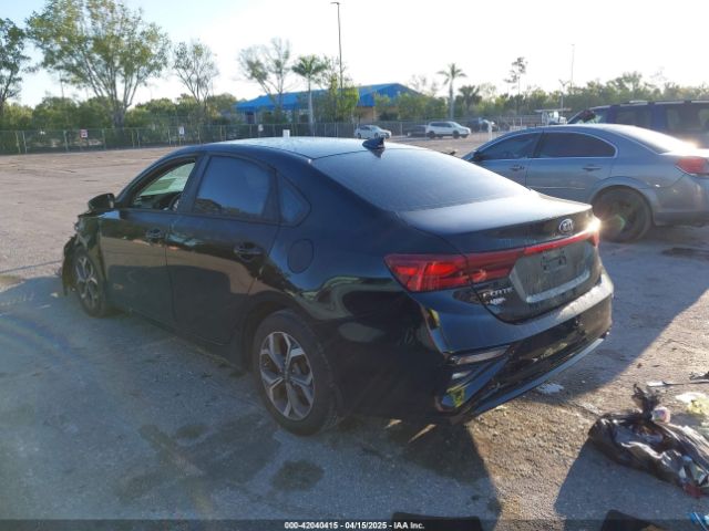 3KPF24AD2KE045187 KIA Forte Lxs