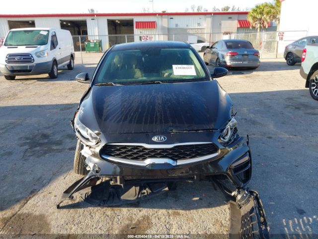 3KPF24AD2KE045187 KIA Forte Lxs