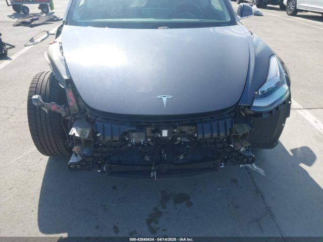 5YJ3E1EA5JF158505 Tesla Model 3 Long Range/mid Range