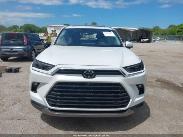 5TDAAAB51RS041196 Toyota Grand Highlander Platinum