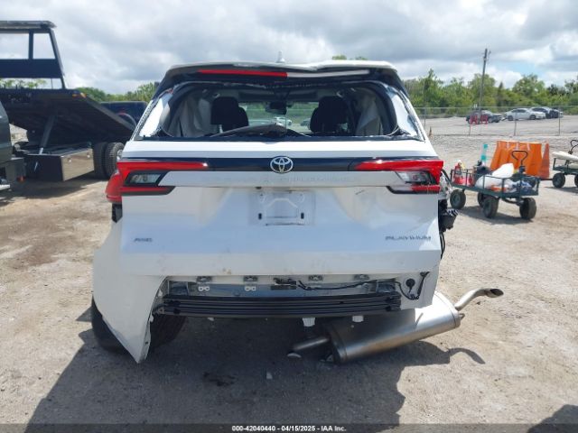5TDAAAB51RS041196 Toyota Grand Highlander Platinum