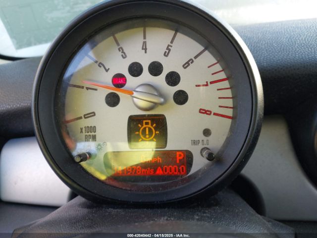2011 MINI COOPER WMWSU3C58BT097825 Photo 6