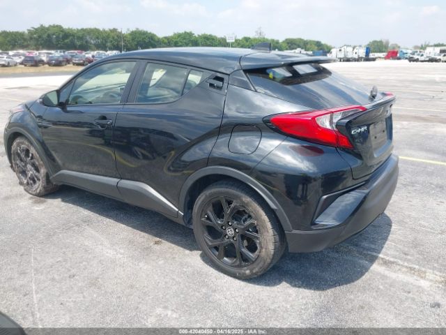 2021 TOYOTA C-HR JTNKHMBX2M1101054 Photo 2