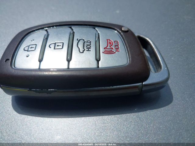 5NPD84LF6HH114746 Hyundai Elantra Limited