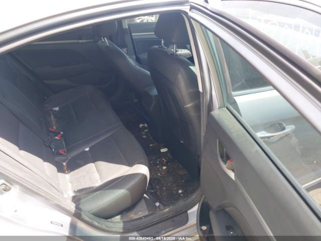 5NPD84LF6HH114746 Hyundai Elantra Limited