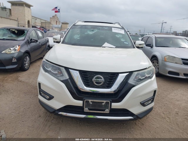 JN8AT2MT5JW467963 Nissan Rogue Sl