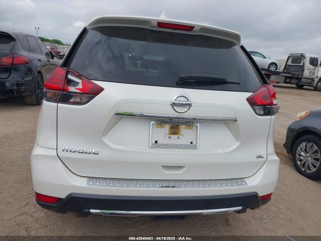 JN8AT2MT5JW467963 Nissan Rogue Sl