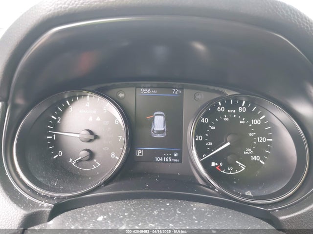 JN8AT2MT5JW467963 Nissan Rogue Sl