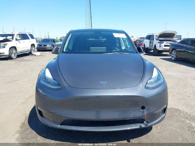 7SAYGDEE7NF426404 Tesla Model Y Long Range Dual Motor All-wheel Drive