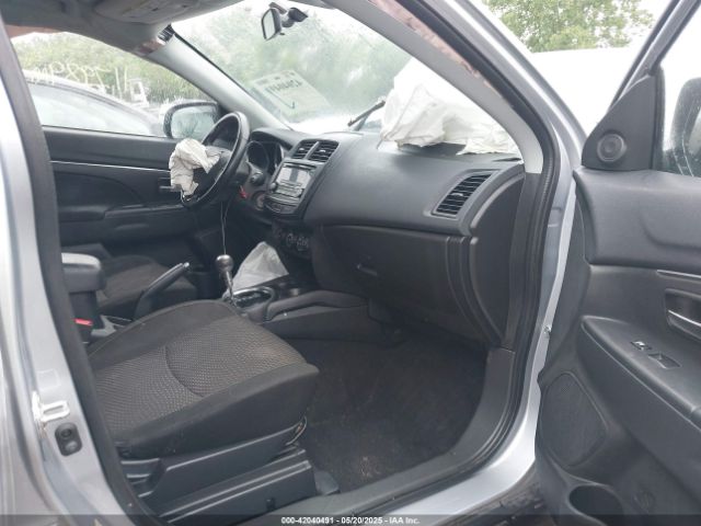 JA4AP3AU2GZ056430 Mitsubishi Outlander Sport 2.0 Es