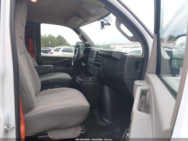 1GCWGAFP8P1259579 Chevrolet Express Cargo Rwd 2500 Regular Wheelbase Wt