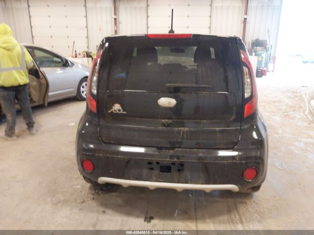 KNDJP3A50J7567698 KIA SOUL +