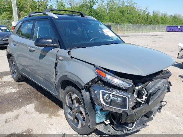 2022 HYUNDAI VENUE KMHRC8A32NU209421
